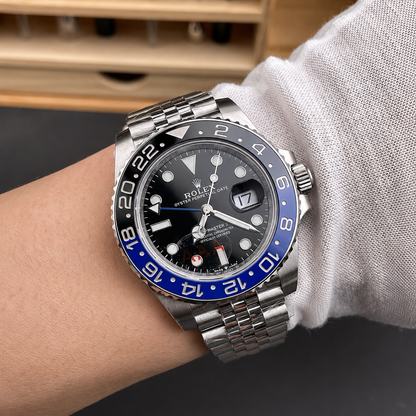 GMT Super Quality BatGirl Watch