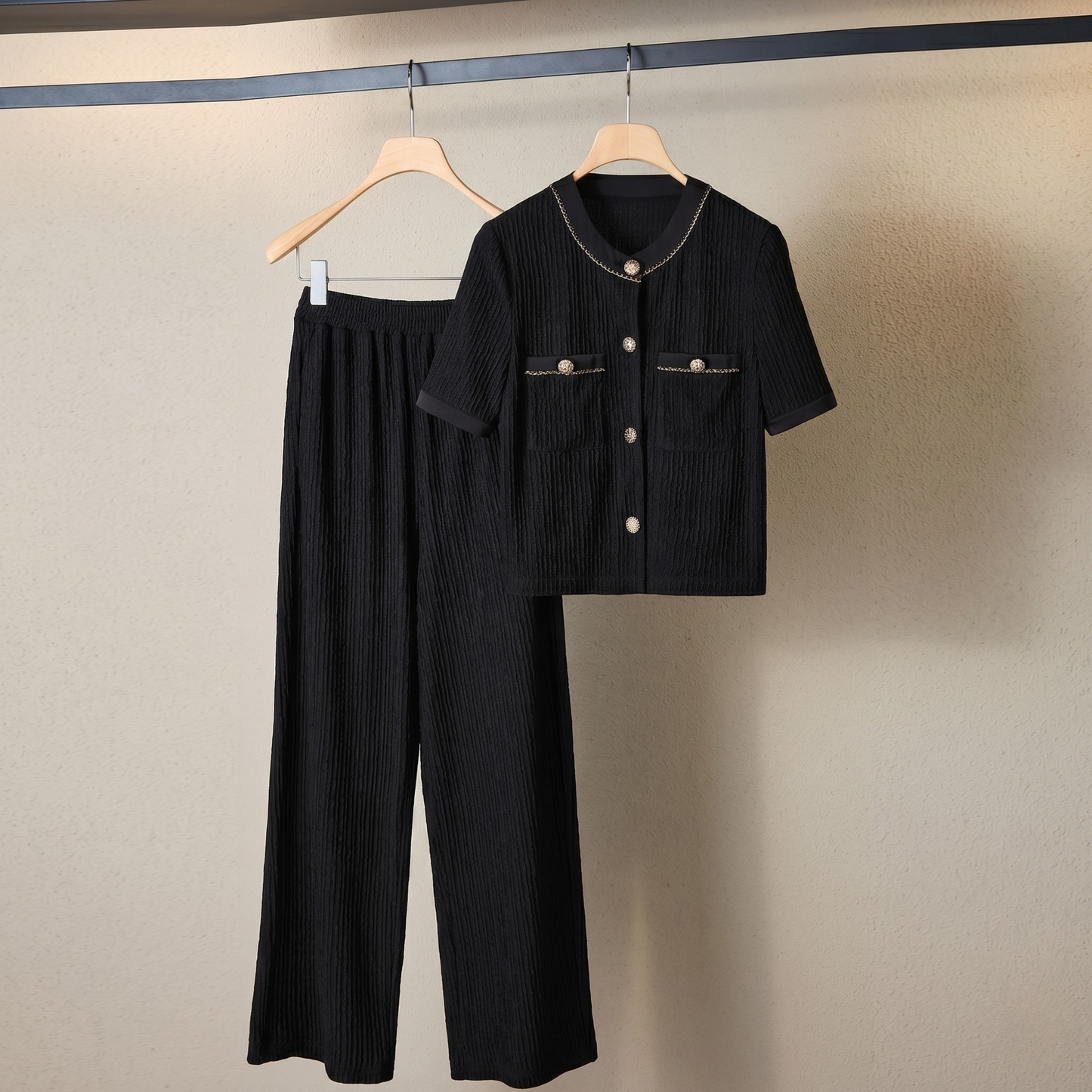 The Parisian Noir Set
